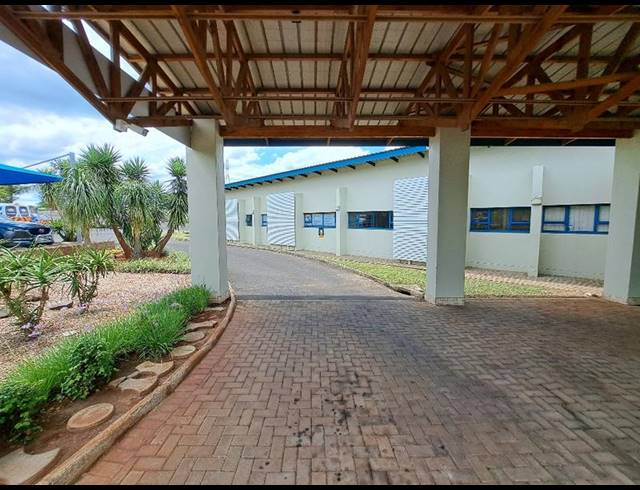 OFFICE FOR SALE IN EMPANGENI CENTRAL